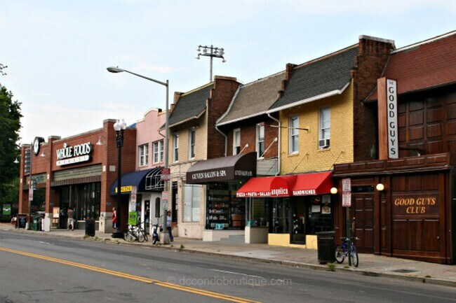 Building Photo - Great Studio in Glover Park/North Georgetown w/Murphy Bed, Walk-In Closet, Eat in Kitchen!