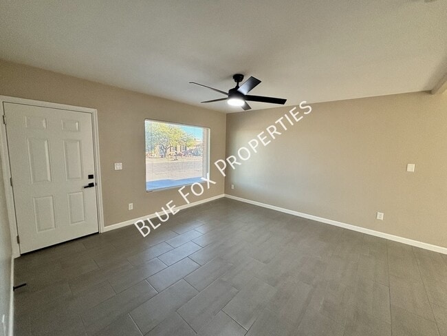 Building Photo - 2480 Rose Peak Dr