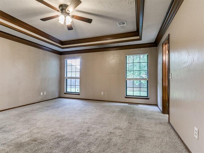 Building Photo - 1117 NW 198th St