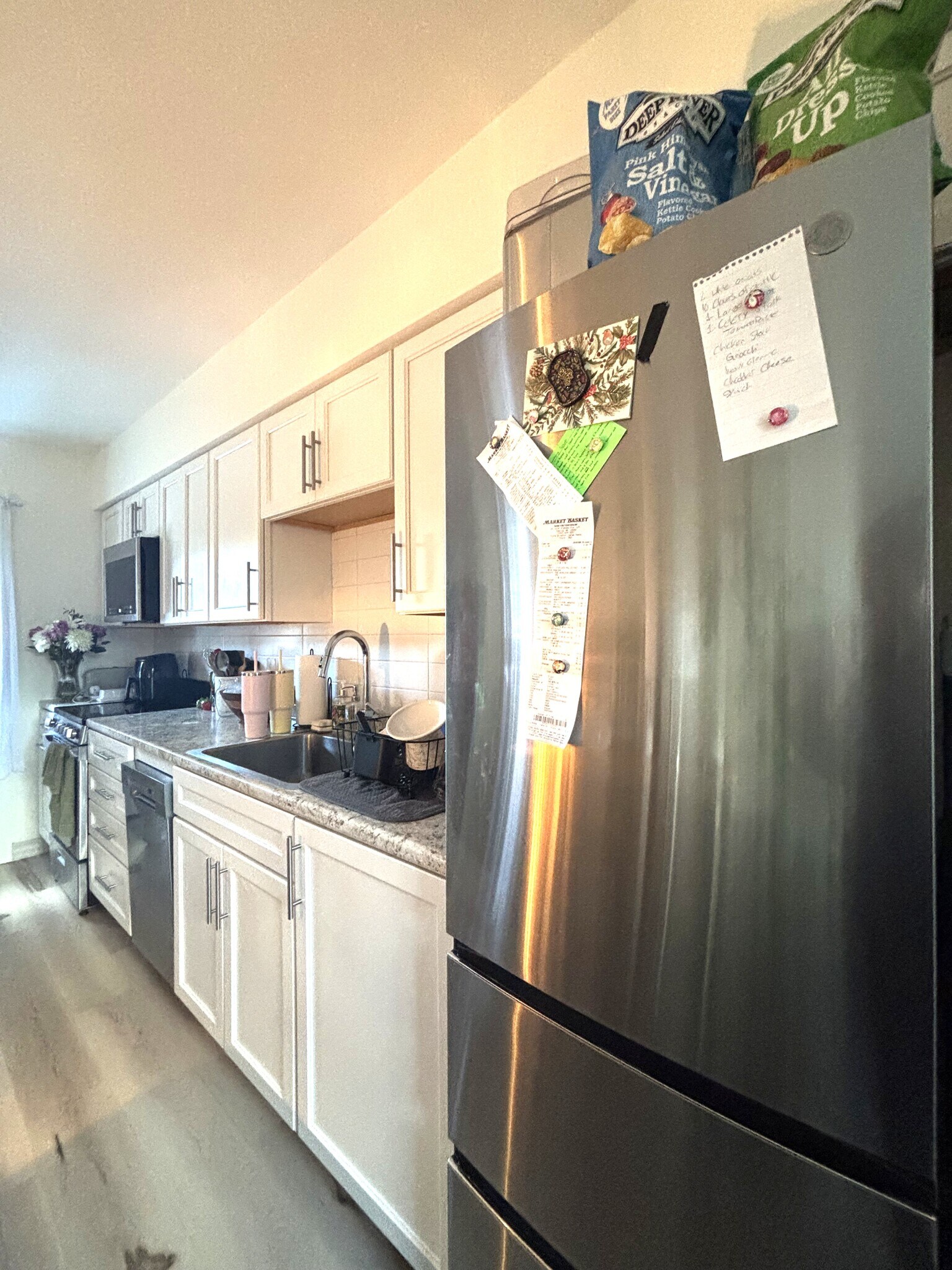 Building Photo - 38 Ladds Ln