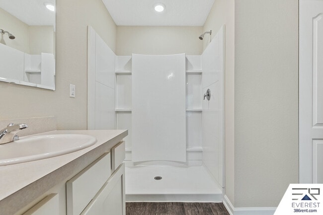 Building Photo - 5 Birchfield Pl