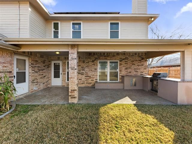 Building Photo - 2213 Loretta Ln