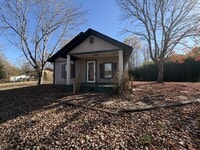 Building Photo - 651 New Brickyard Rd