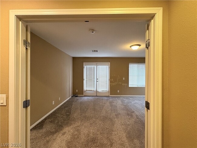 Building Photo - 5014 Golden Antelope Way