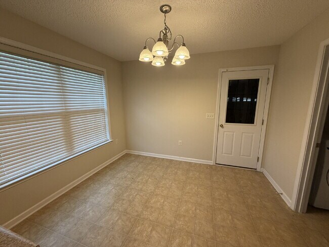 Building Photo - Home for Rent