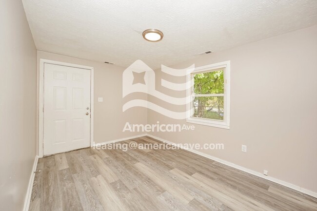 Building Photo - 12406 Emery Ave