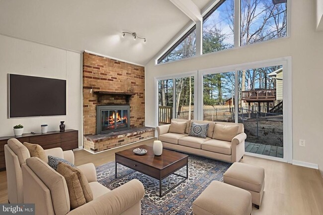 Building Photo - 2520 Linwood Ln