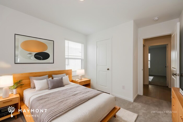 Building Photo - 3025 Tooley Dr