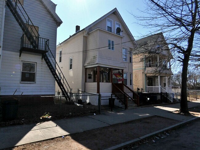 Building Photo - 237 Shelton Ave