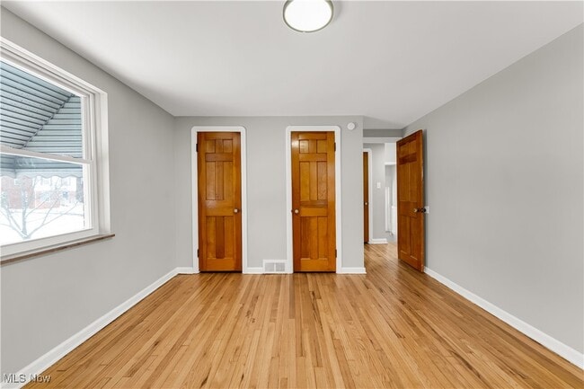 Building Photo - 17416 Throckley Ave