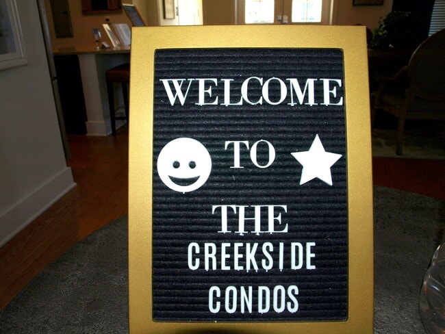 Building Photo - 2400 Louis Henna Blvd