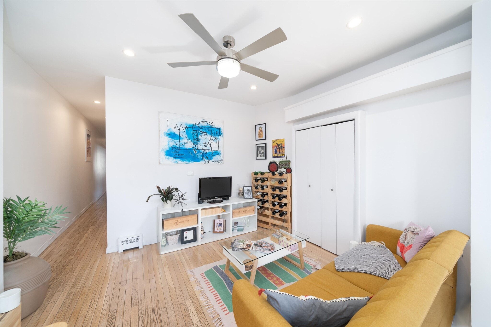 Building Photo - 201 Pavonia Ave