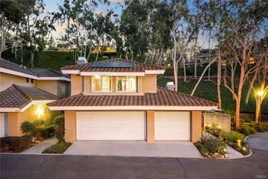 Building Photo - 1908 E Calico Dr