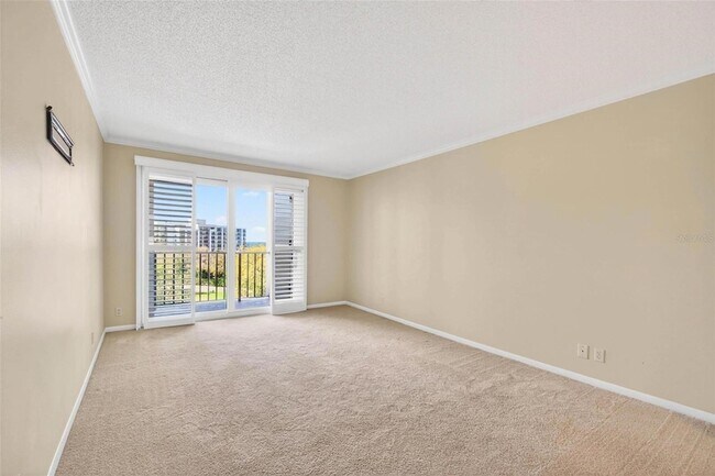 Building Photo - 150 Belleview Blvd