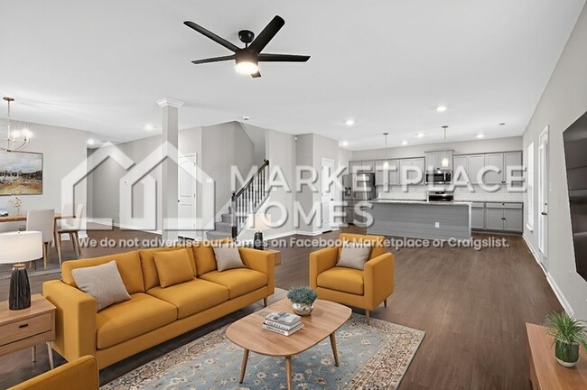 Building Photo - 8436 Gateway Run Rd