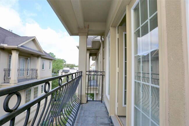 Building Photo - 1314 Birdsall St