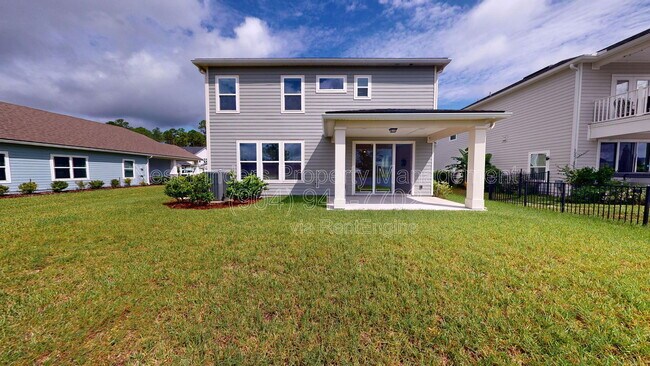 Building Photo - 167 Windermere Way