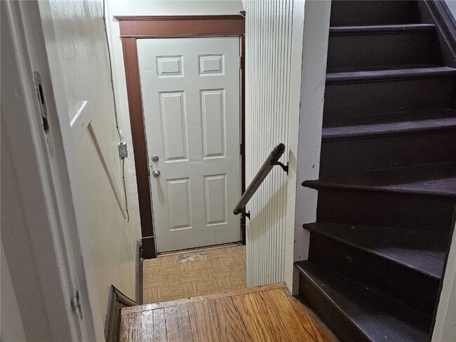 Building Photo - 3807 Potomac St