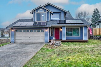 Building Photo - Stunning 3-Bedroom, 2-Bath Home in Spanawa...