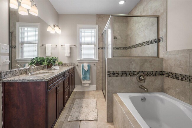 Building Photo - 5185 Holly Fern Trce