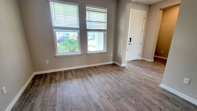 Building Photo - Stunning 5 bedroom, 3.5 bath Home in Skye Ranch ~ Built in 2024