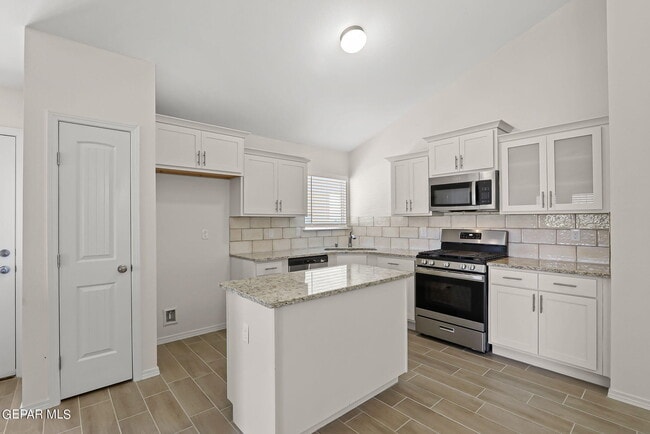Building Photo - 12553 Cayo Norte Dr
