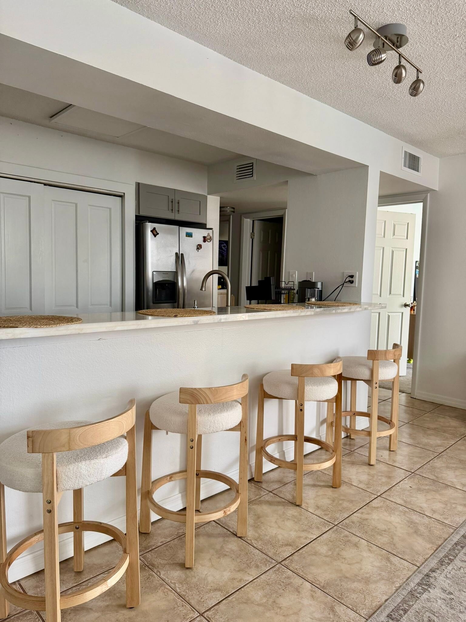 Building Photo - 3930 S Roosevelt Blvd