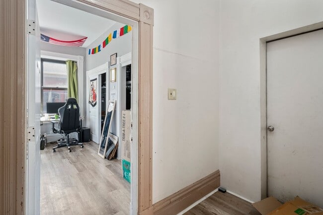 Building Photo - 23 Bedford Square