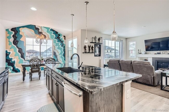 Building Photo - Single-family 3 Bed, 3 Bath home on a corner lot in The Meadows, Castle Rock