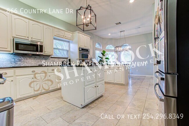 Building Photo - Meadowland Estates