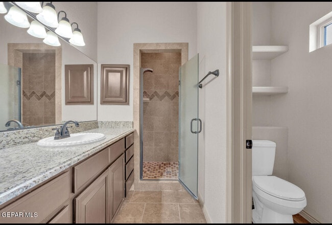 Building Photo - 11714 Dos Palmas Dr
