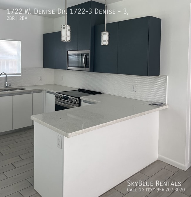 Building Photo - 1722 W Denise Dr
