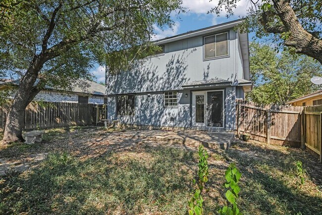 Building Photo - 17253 Tobermory Dr