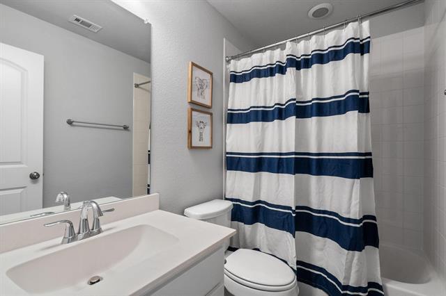 Building Photo - 3738 Norwood Ave