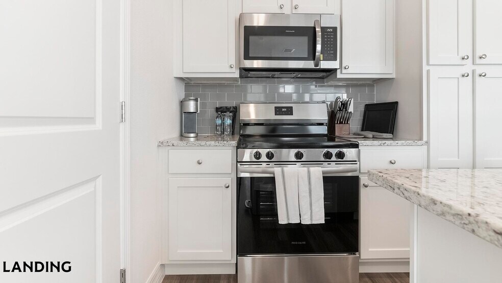 Building Photo - 8925 Livigno Wy