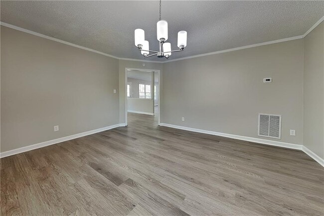 Building Photo - 2994 Brooks Dr