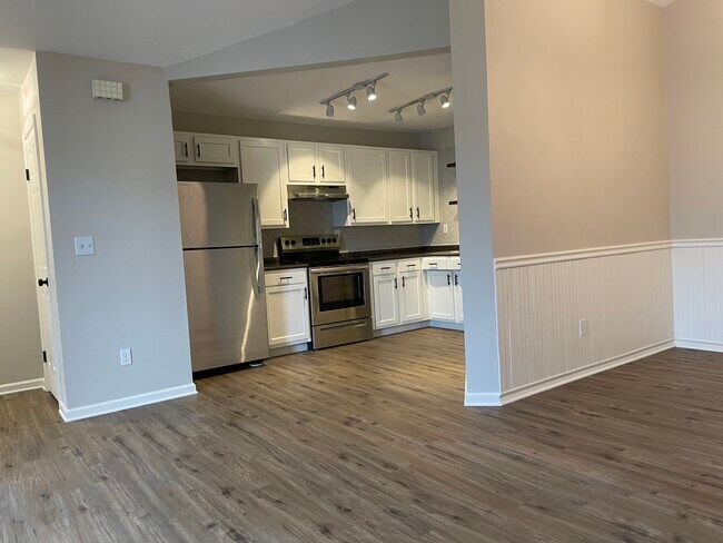 Building Photo - 5223 Breezewood Arch