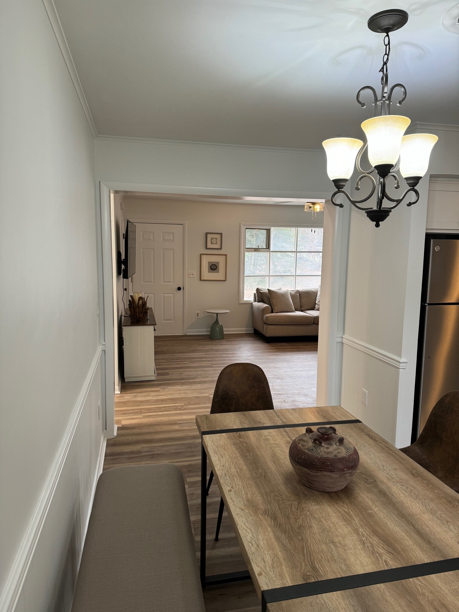 Building Photo - 22730 Holly Way W