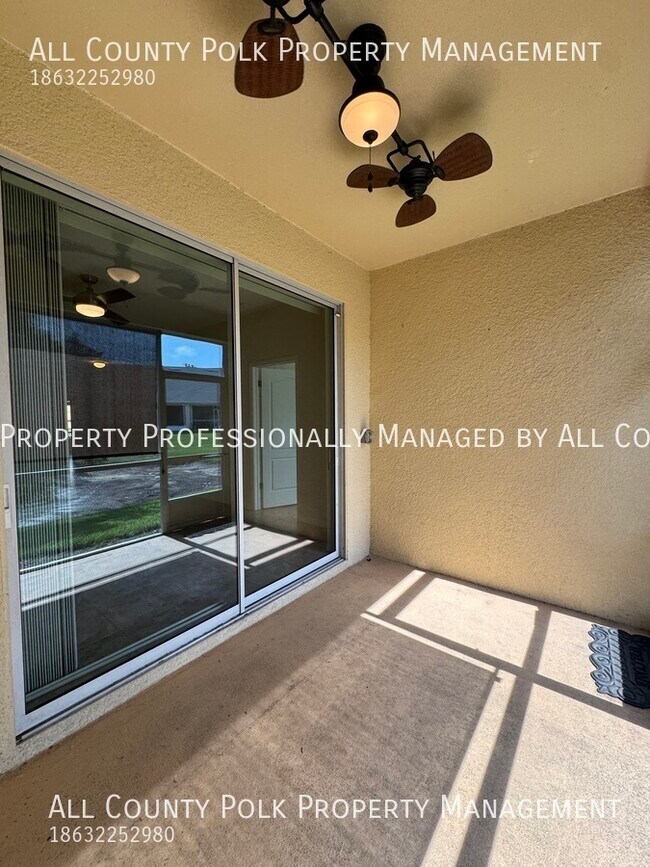Building Photo - 4026 Winding Vine Dr
