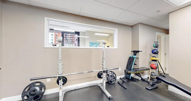 Building Photo - 1975 N Grant St