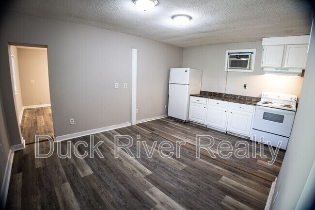 Building Photo - 3518 Pulaski Hwy