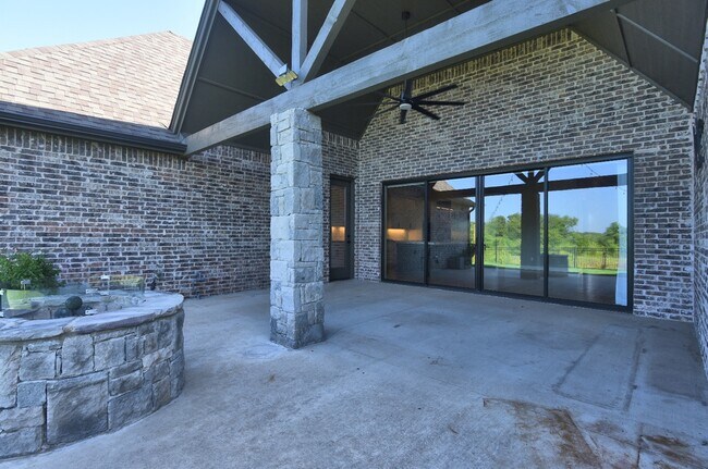 Building Photo - 12516 S 102nd E Ave