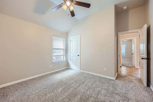 Building Photo - 12301 Hunters Knoll Dr
