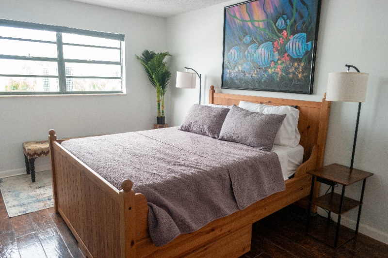 Building Photo - 1418 Collins Ave