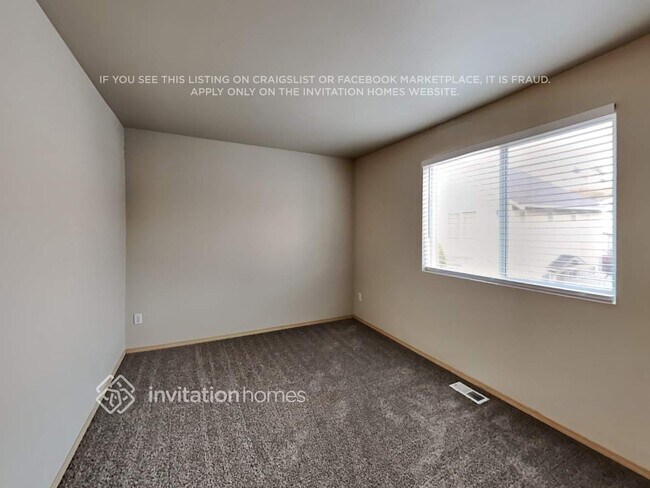 Building Photo - 18435 100th Ave E