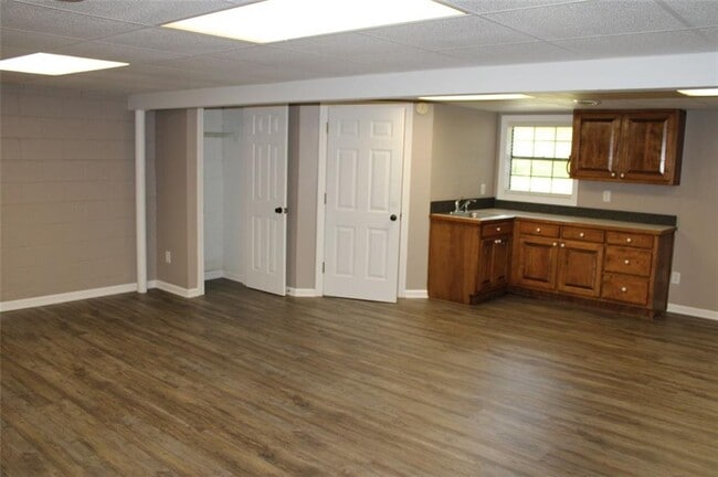 Building Photo - 426 Winder Hwy