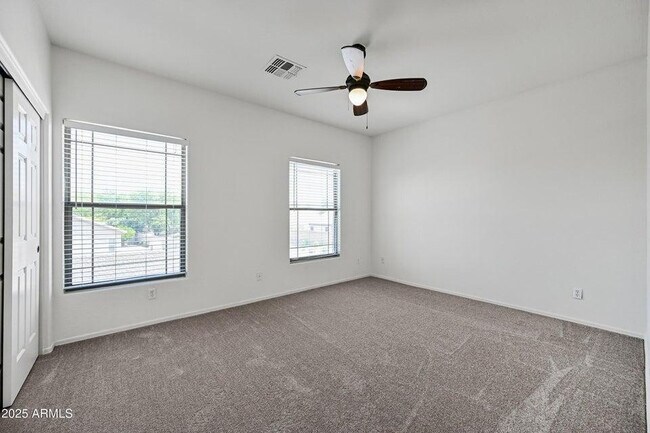 Building Photo - 3852 S Eucalyptus Pl