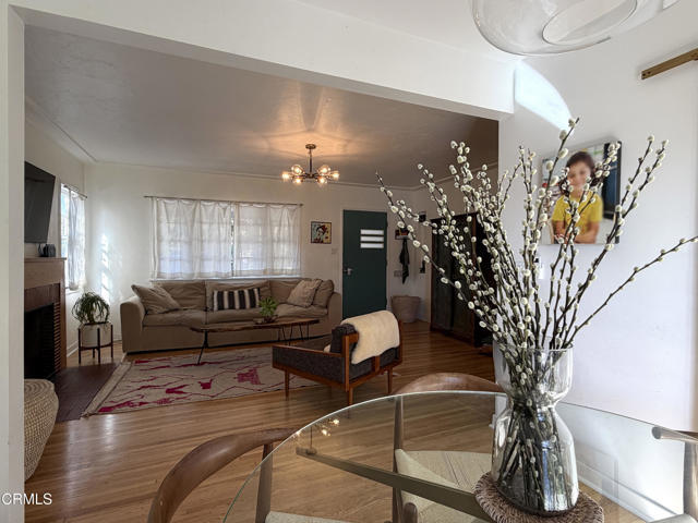 Building Photo - 230 W Elmwood Ave