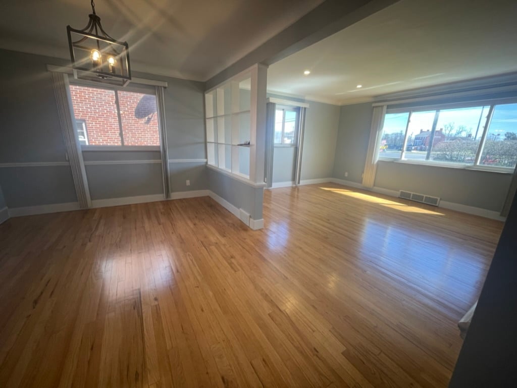 Building Photo - 5706 Grace Ave