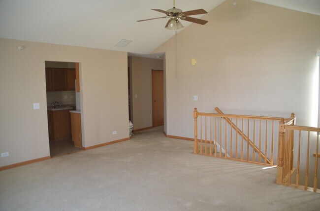 Building Photo - 2503 Dickens Dr